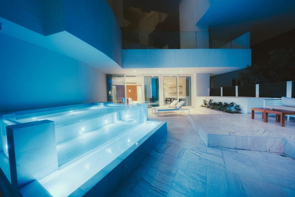 FIVE at Jumeirah Village Circle, gallery image 4
